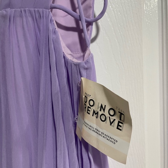 Fame and Partners Lilac Gown - Picture 12 of 16